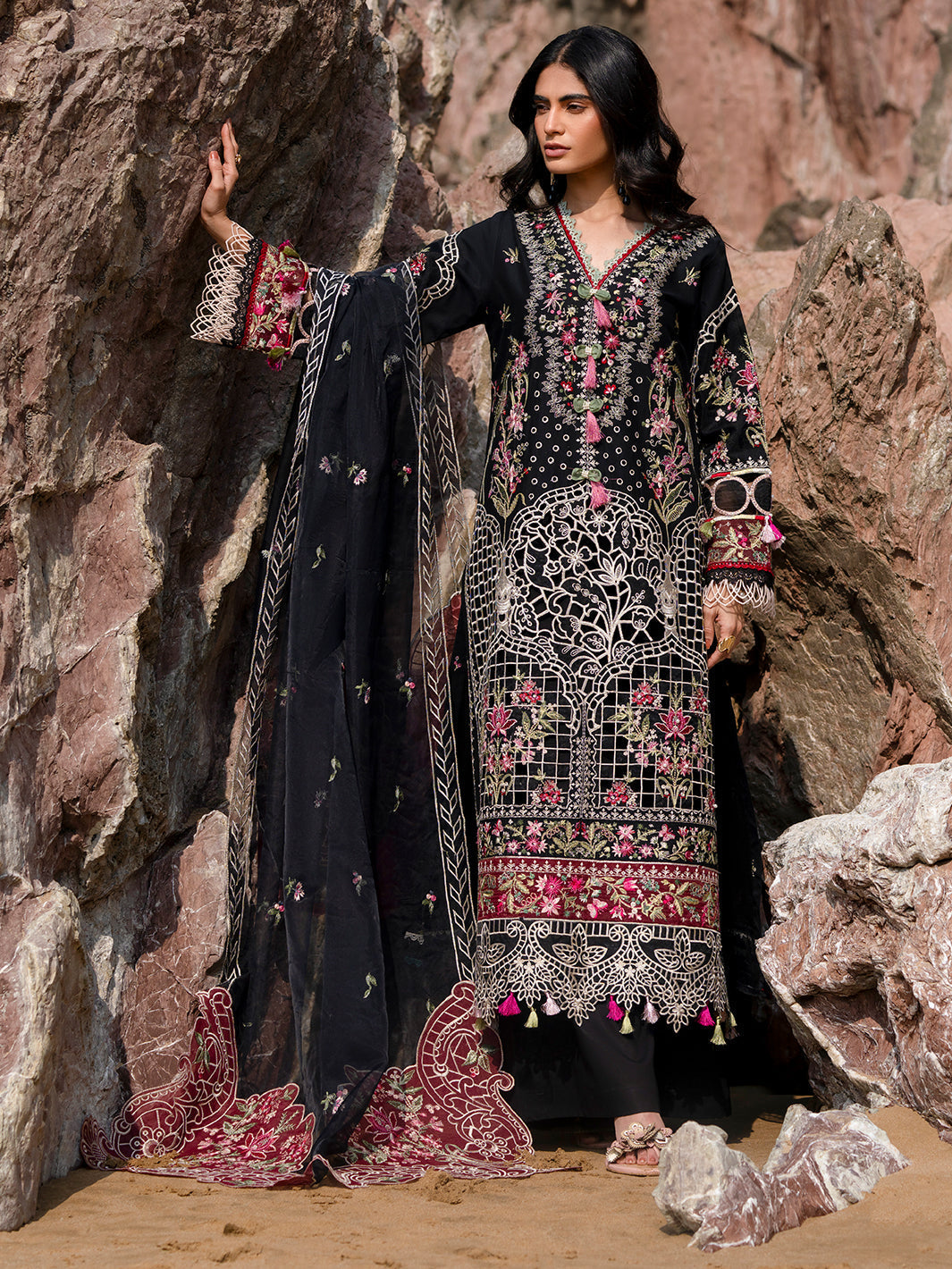 Mahnur | Sirena Luxury Lawn 25 | Azure XS Black Lawn