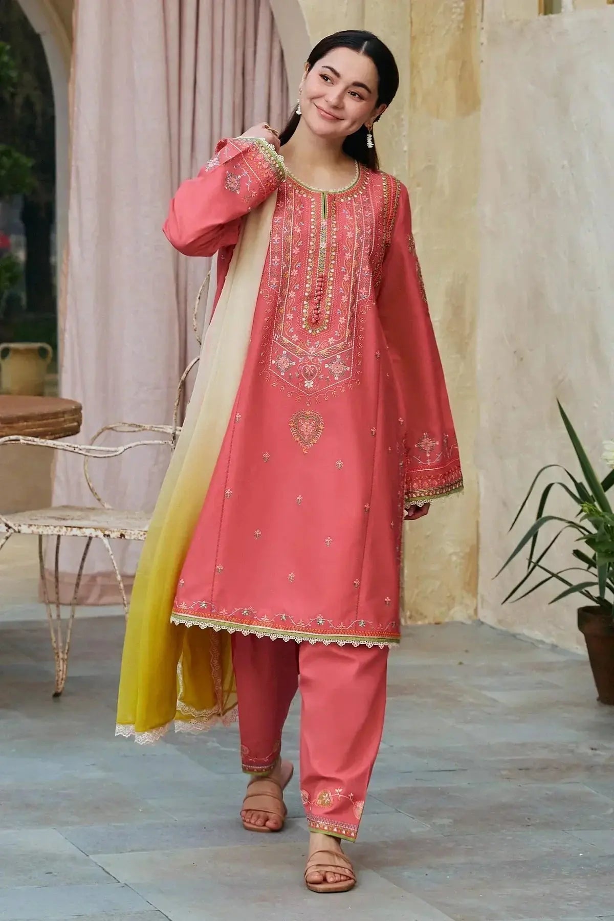 Zara Shahjahan | Coco Lawn 24 | BANO-2B - Pakistani Designer Dress - by Zara Shahjahan | Type: Luxury - 100% Original at Saira Sultan