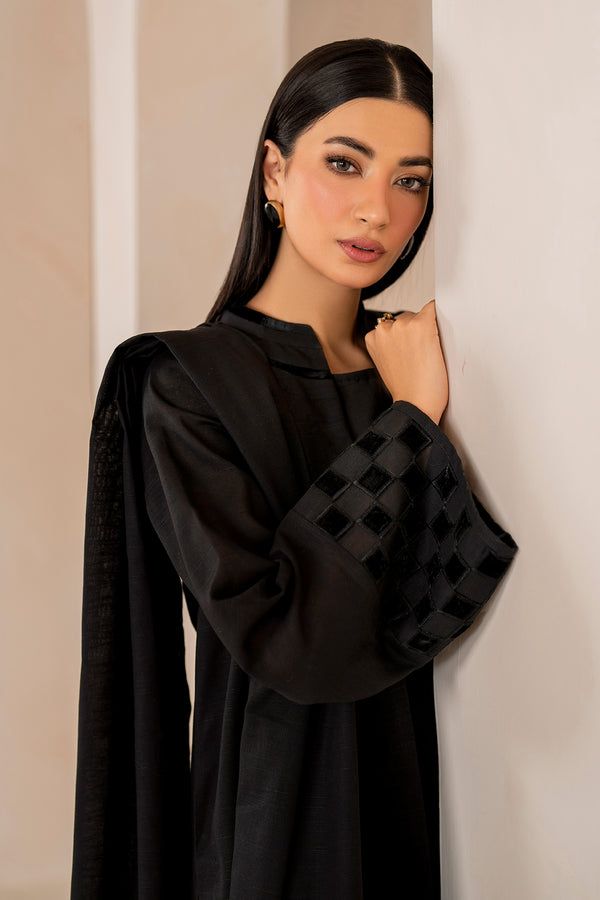 Baroque | Luxury Pret 24 | KHADDAR PR-1002 - Pakistani Designer Dress - by Baroque | Type: Ladies Clothes - 100% Original at Saira Sultan