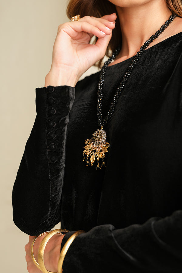 Baroque | Luxury Pret 24 | VELVET SUIT PR-1010 - Pakistani Designer Dress - by Baroque | Type: Ladies Clothes - 100% Original at Saira Sultan