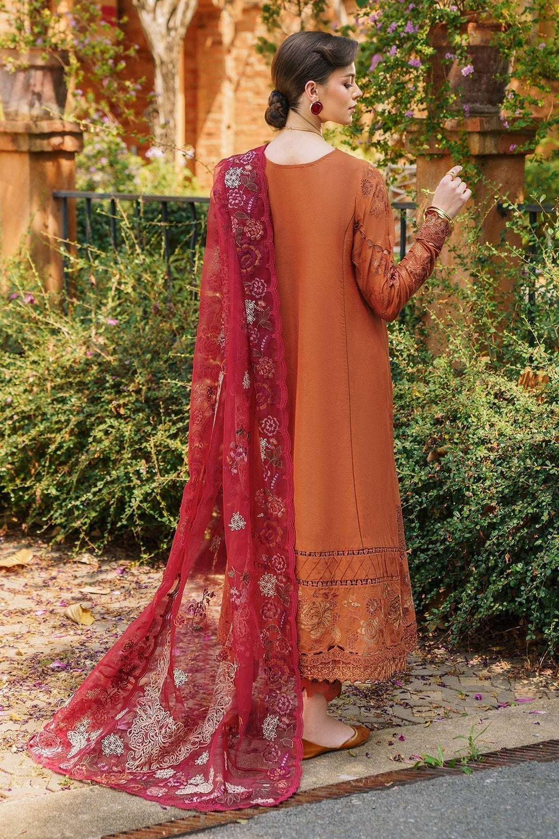 Baroque | Swiss Lawn 24 | SL12-D08 - Pakistani Designer Dress - by Baroque | Type: Luxury - 100% Original at Saira Sultan