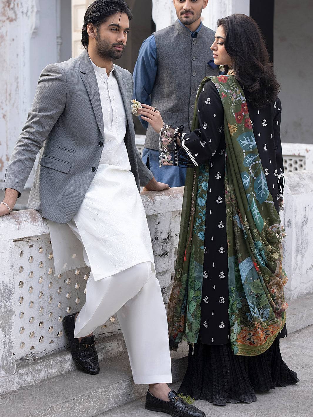 Mahnur | Mahrukh Luxury Lawn 24 | CAMELIA - Pakistani Designer Dress - by Mahnur | Type: Luxury - 100% Original at Saira Sultan