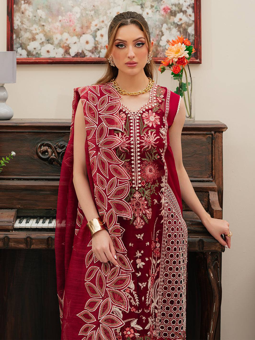 Mahnur | Allenura Luxury Lawn 24 | CELESTIAL - Pakistani Designer Dress - by Mahnur | Type: Luxury - 100% Original at Saira Sultan