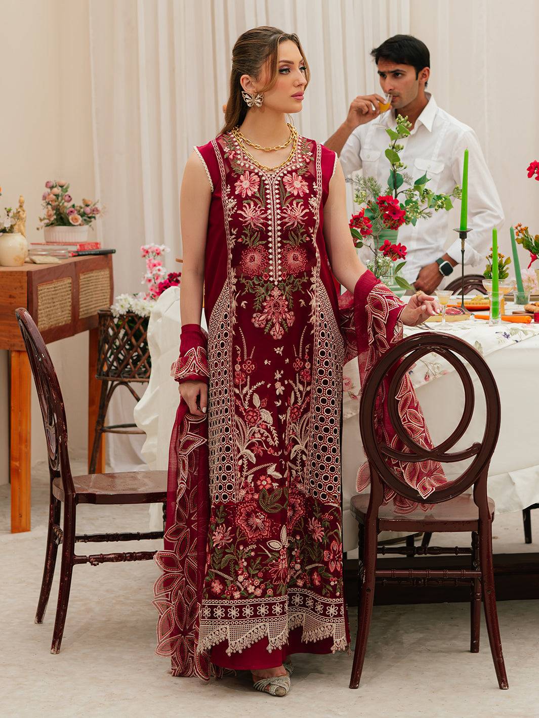 Mahnur | Allenura Luxury Lawn 24 | CELESTIAL - Pakistani Designer Dress - by Mahnur | Type: Luxury - 100% Original at Saira Sultan