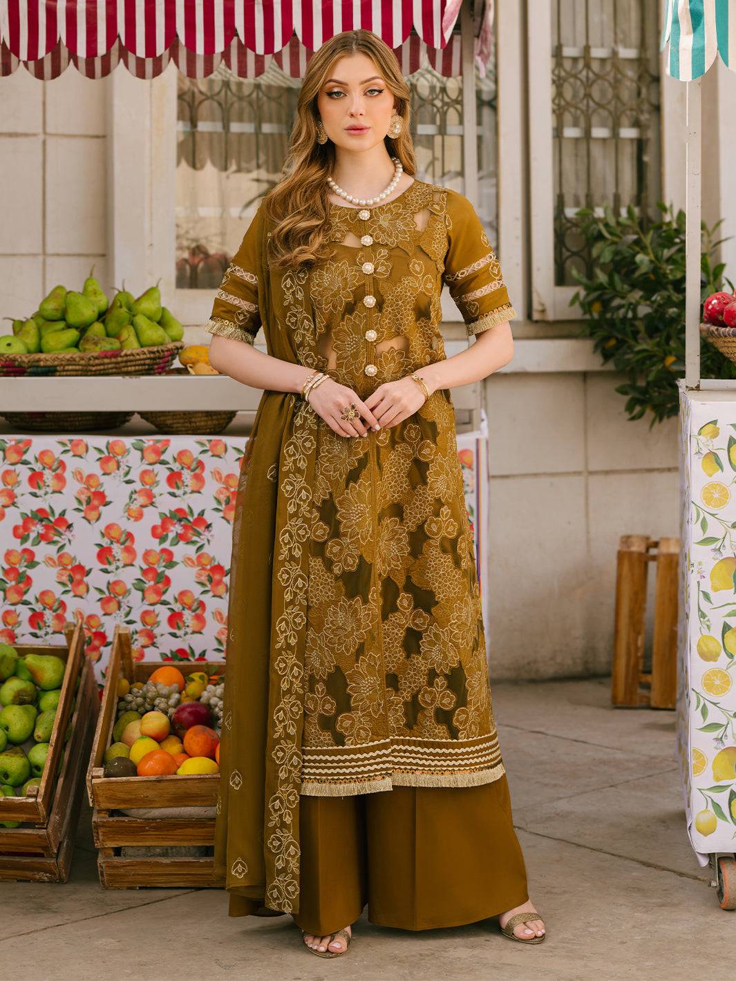 Mahnur | Mahrukh Eid Edit 24 | CHLOE - Pakistani Designer Dress - by Mahnur | Type: Luxury - 100% Original at Saira Sultan