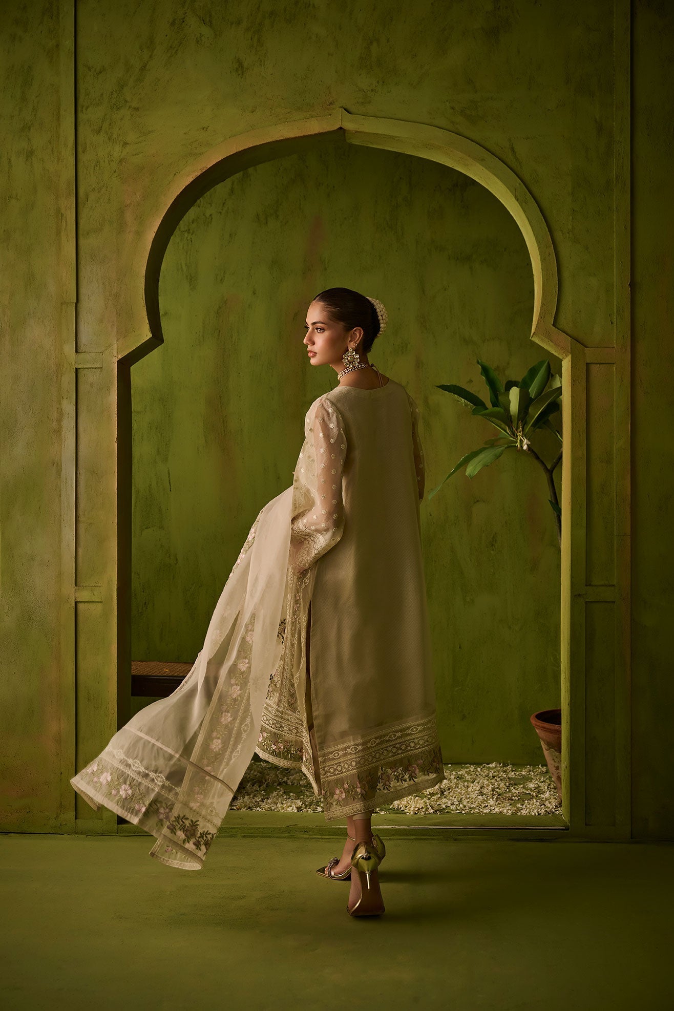 Dhanak | Festive Formals | SS24DU-3194 BEIGE 3Pcs - Pakistani Designer Dress - by Dhanak | Type: Luxury - 100% Original at Saira Sultan