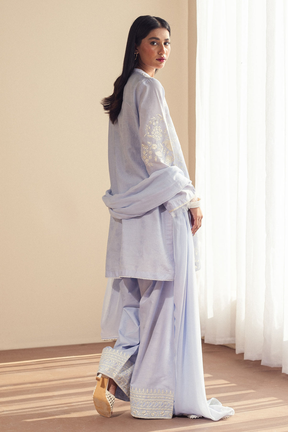 Zara Shahjahan | Eid Pret 25 | CR25P0220 XS LIight blue Grey Cambric