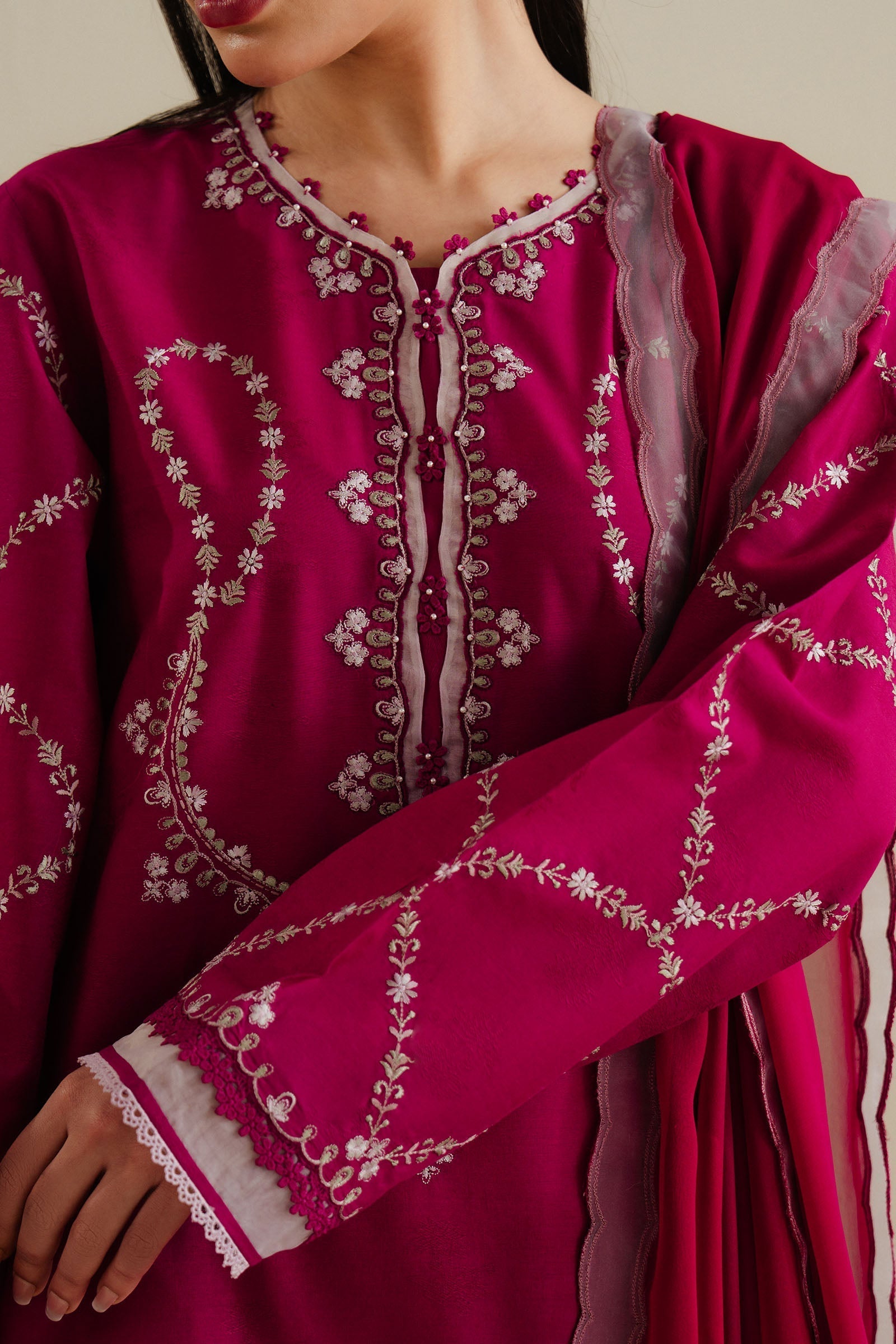 Zara Shahjahan | Eid Pret 25 | CR25P0228 L Haute Red Dobby