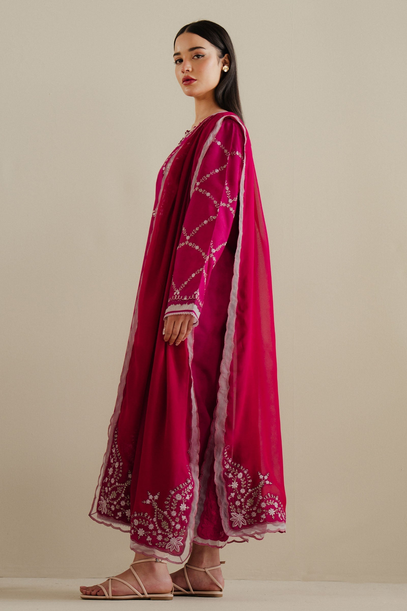 Zara Shahjahan | Eid Pret 25 | CR25P0228 M Haute Red Dobby