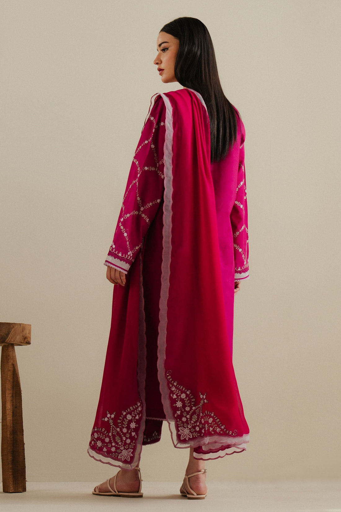 Zara Shahjahan | Eid Pret 25 | CR25P0228 XS Haute Red Dobby