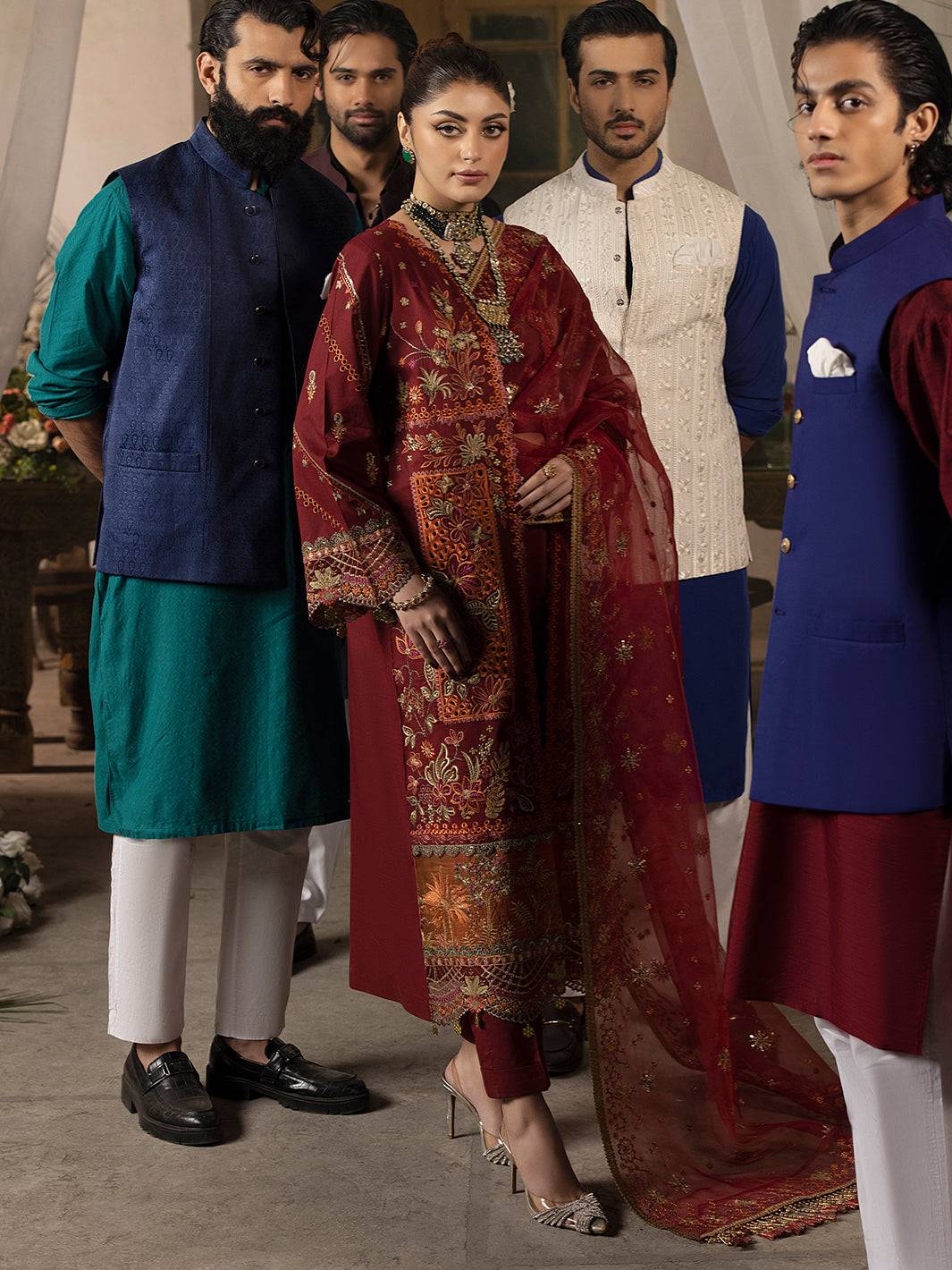 Mahnur | Mahrukh Luxury Lawn 24 | CARNATION - Pakistani Designer Dress - by Mahnur | Type: Luxury - 100% Original at Saira Sultan