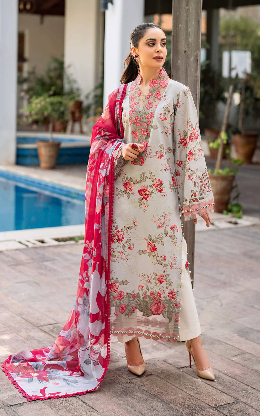 Asifa and Nabeel | Meraki Summer Vol 2 | Chambeli MK-08 - Pakistani Designer Dress - by Asifa and Nabeel | Type: Luxury - 100% Original at Saira Sultan