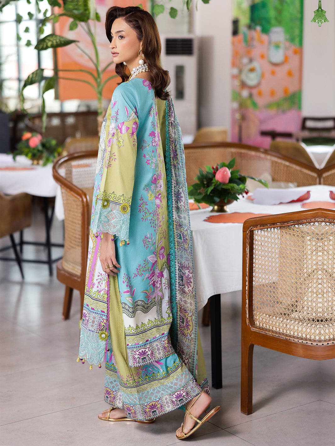 Mahnur | After Hours Luxury Lawn 25 | Citrus Glow XS Light Blue Lawn