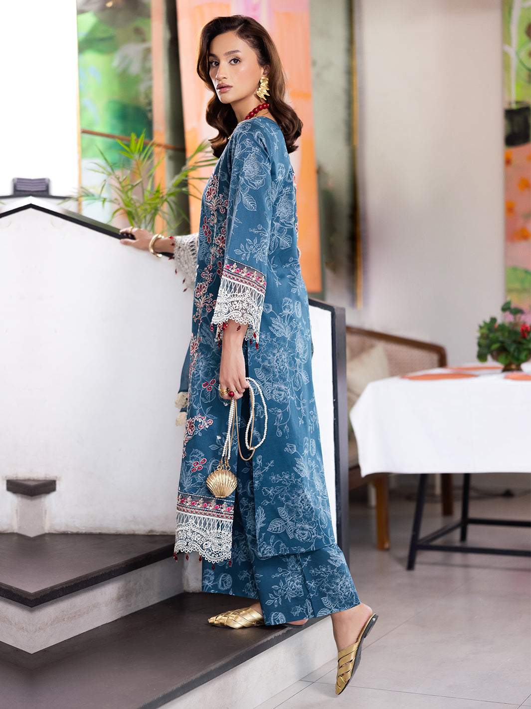 Mahnur | After Hours Luxury Lawn 25 | Confetti Hour M Zinc Lawn