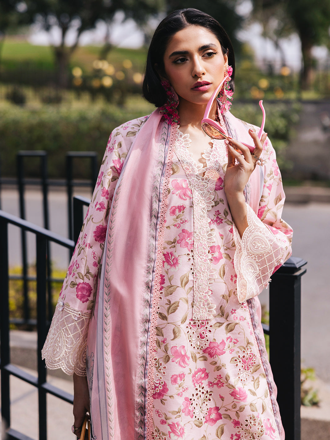 Mahnur | Broadway Luxury Lawn 25 | Lotus M Pink Lawn