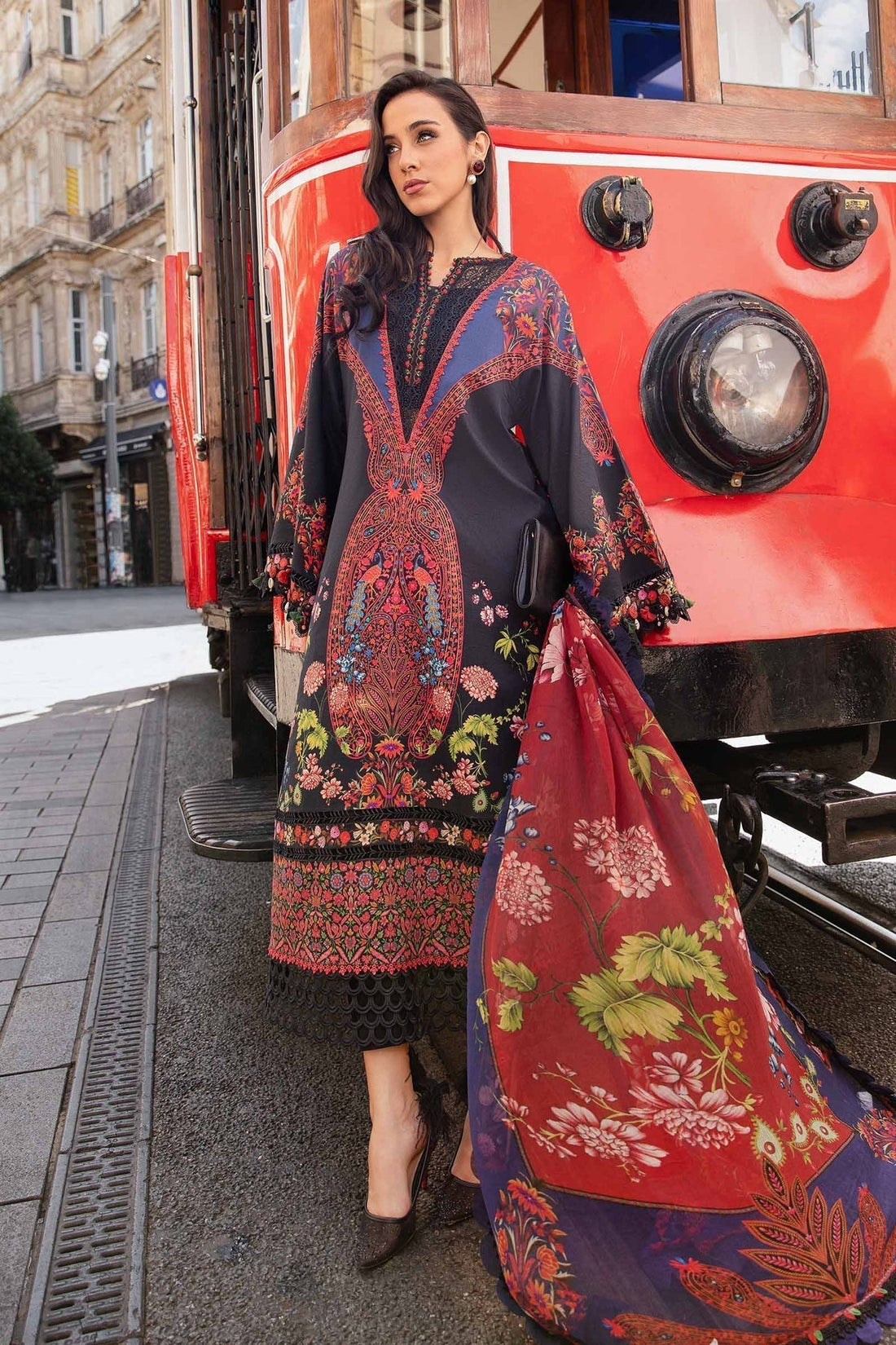 Maria B | M Prints Fall Edit 24 | MPT-2304-B - Pakistani Designer Dress - by Maria B | Type: Luxury - 100% Original at Saira Sultan