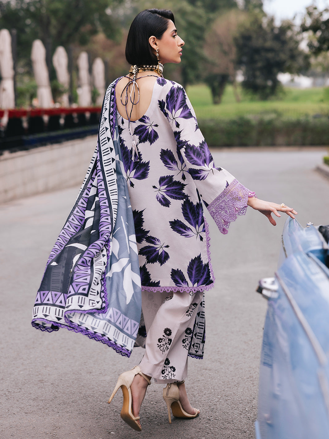 Mahnur | Broadway Luxury Lawn 25 | Lilac XS Lilac Lawn
