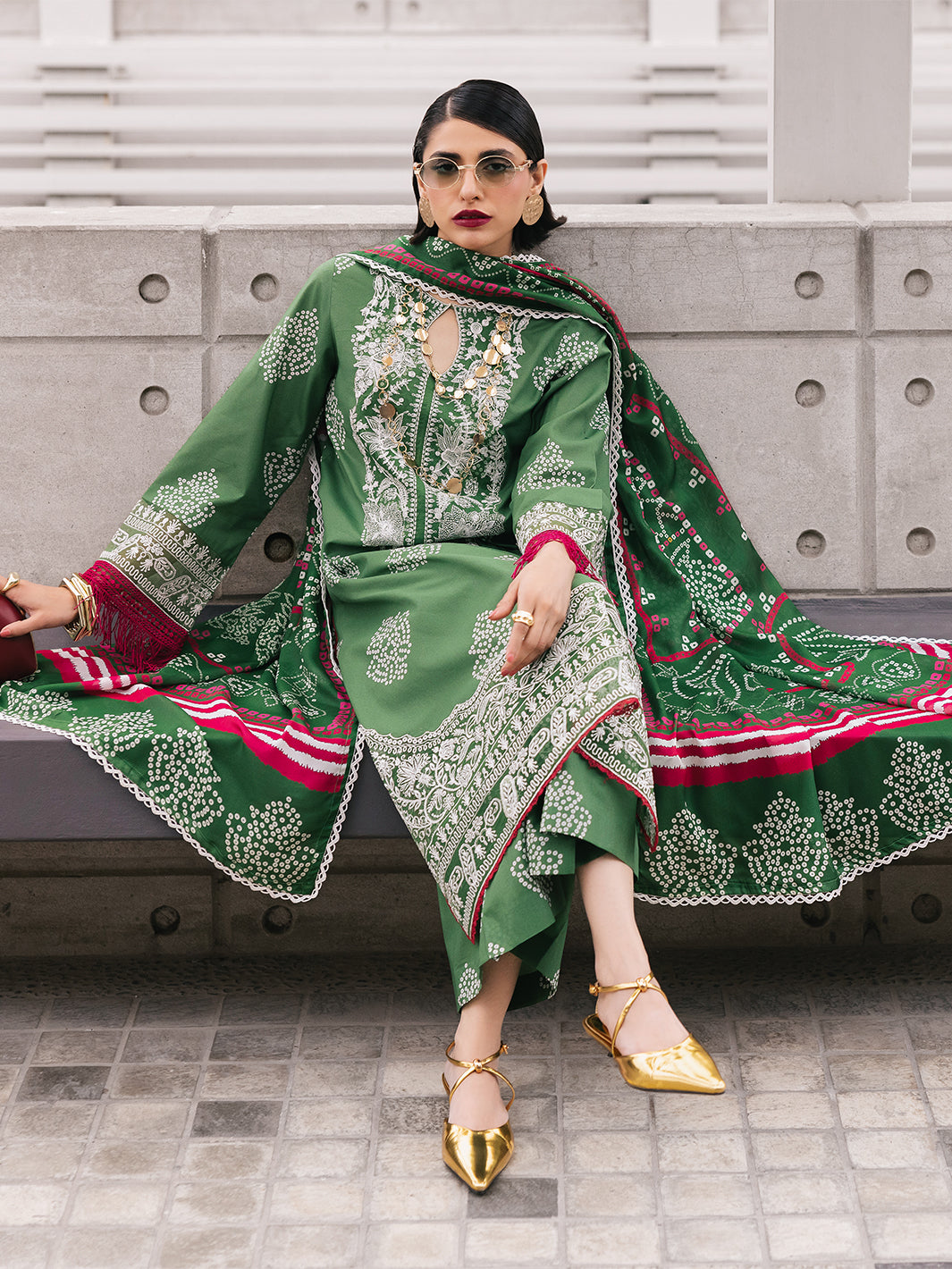 Mahnur | Broadway Luxury Lawn 25 | Sagebloom XL Pastel Green Lawn