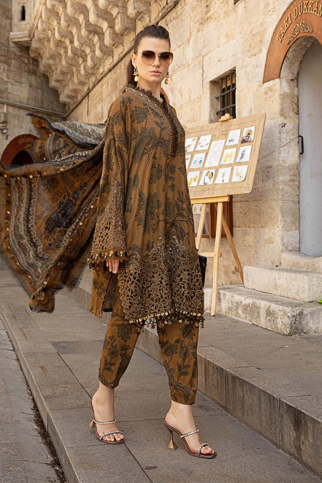 Maria B | M Prints Fall Edit 24 |  MPT-2309-A - Pakistani Designer Dress - by Maria B | Type: Luxury - 100% Original at Saira Sultan