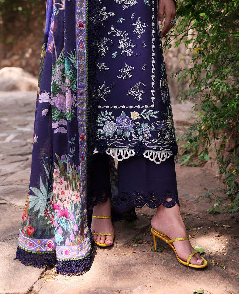 Republic Womenswear | Talia Luxury Lawn 25 | D3-B - Saia Navy Lawn L
