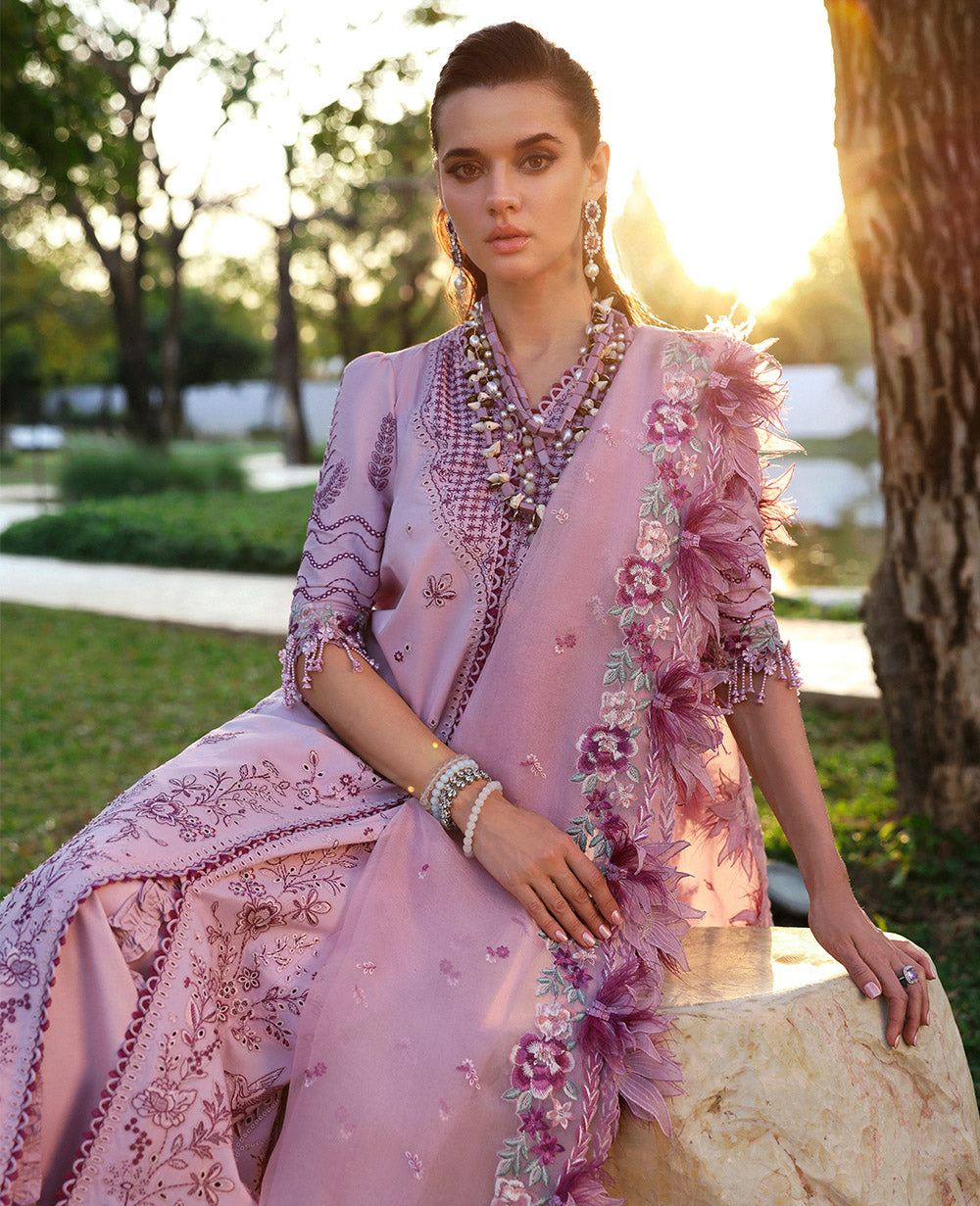 Republic Womenswear | Kalani Eid Luxury Lawn 25 | D4-B - Gulbahar XS Lilac Lawn