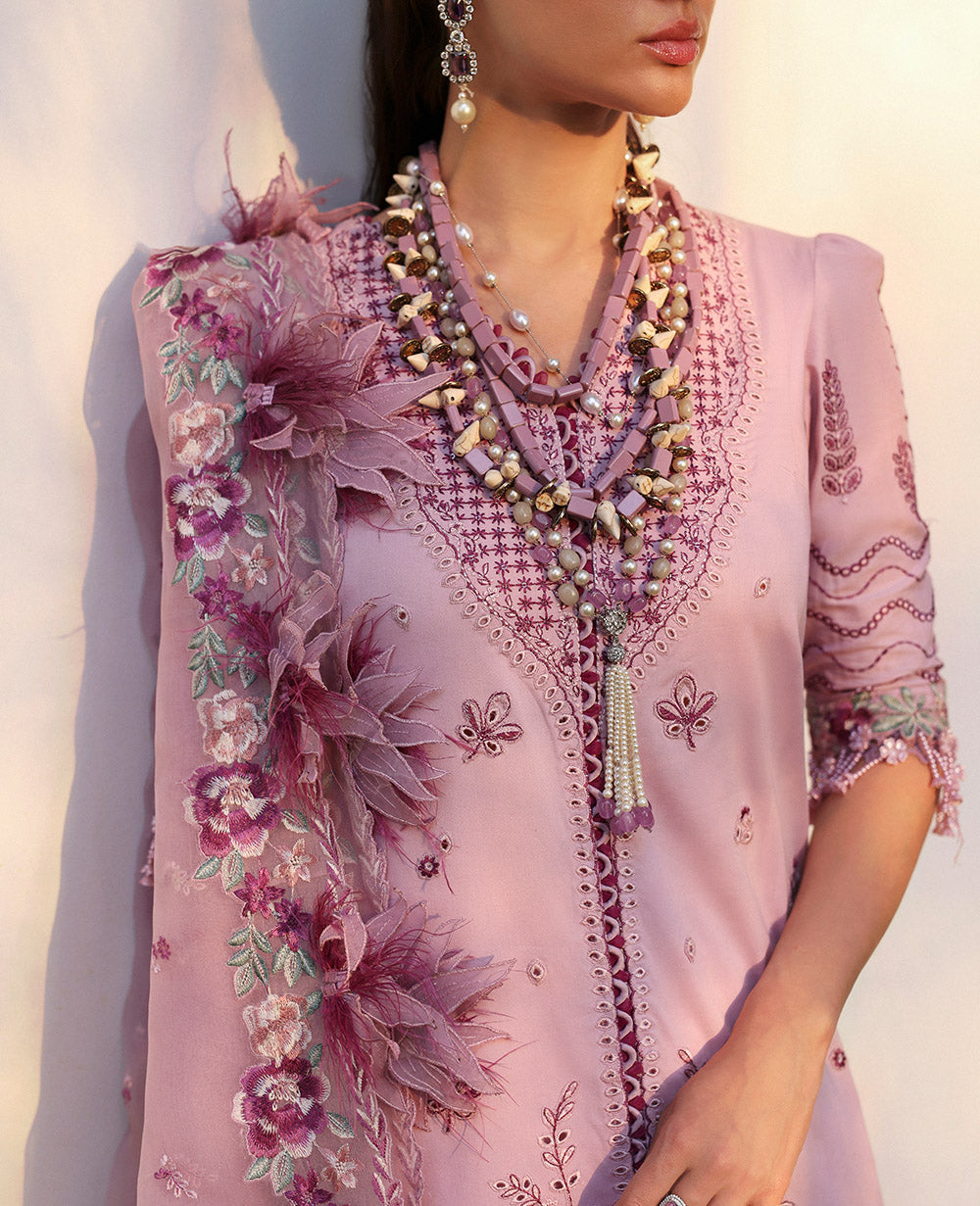 Republic Womenswear | Kalani Eid Luxury Lawn 25 | D4-B - Gulbahar M Lilac Lawn