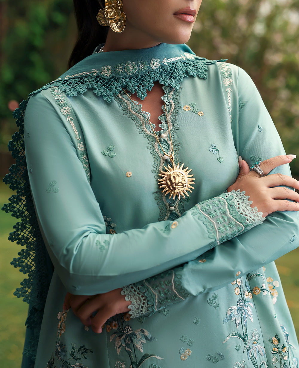 Republic Womenswear | Talia Luxury Lawn 25 | D5-A - Kaeliya XS Sea Green Lawn