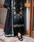 Republic Womenswear | Talia Luxury Lawn 25 | D5-B - Zaraé M Black Lawn