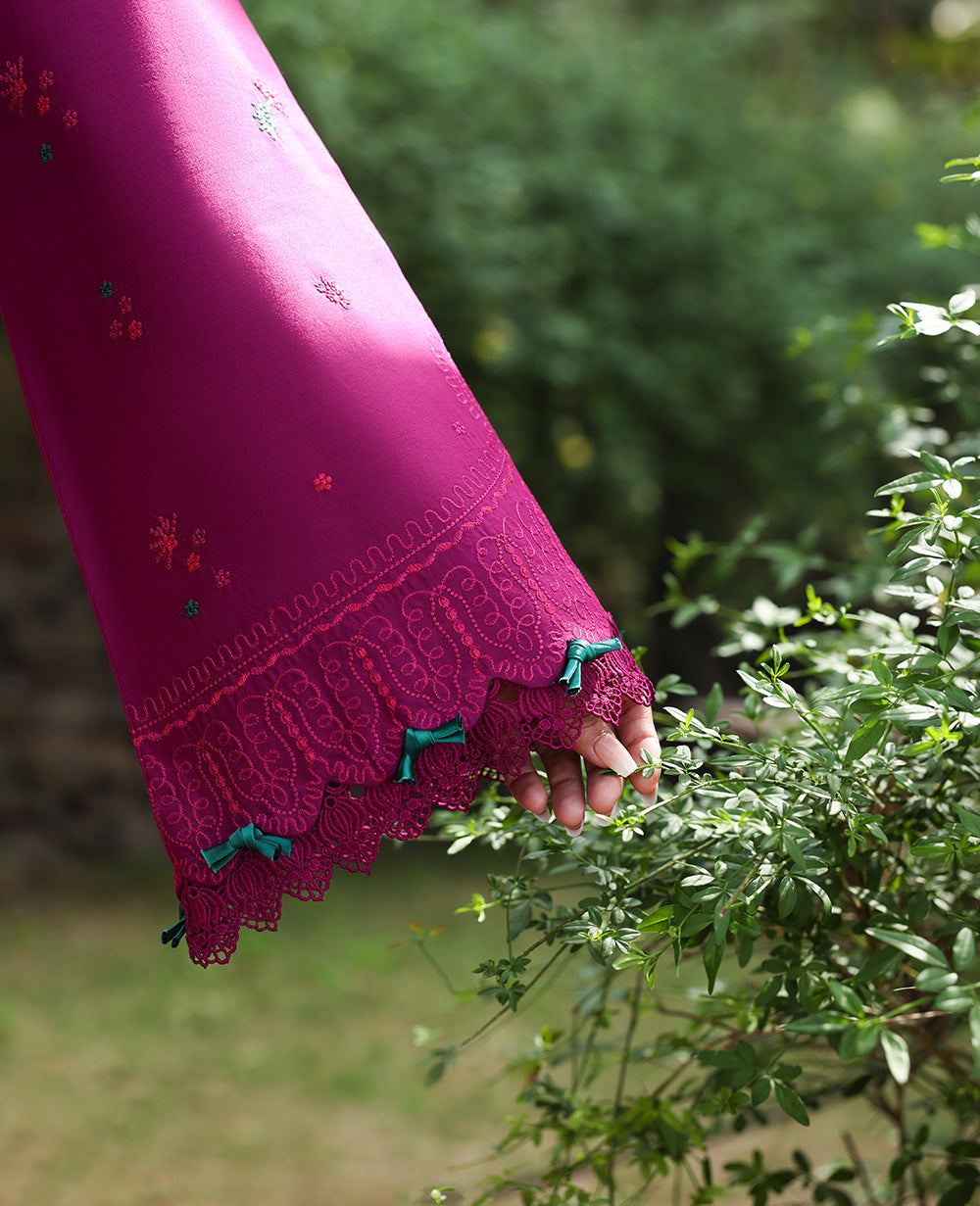 Republic Womenswear | Talia Luxury Lawn 25 | D7-B - Elin M Magenta Lawn