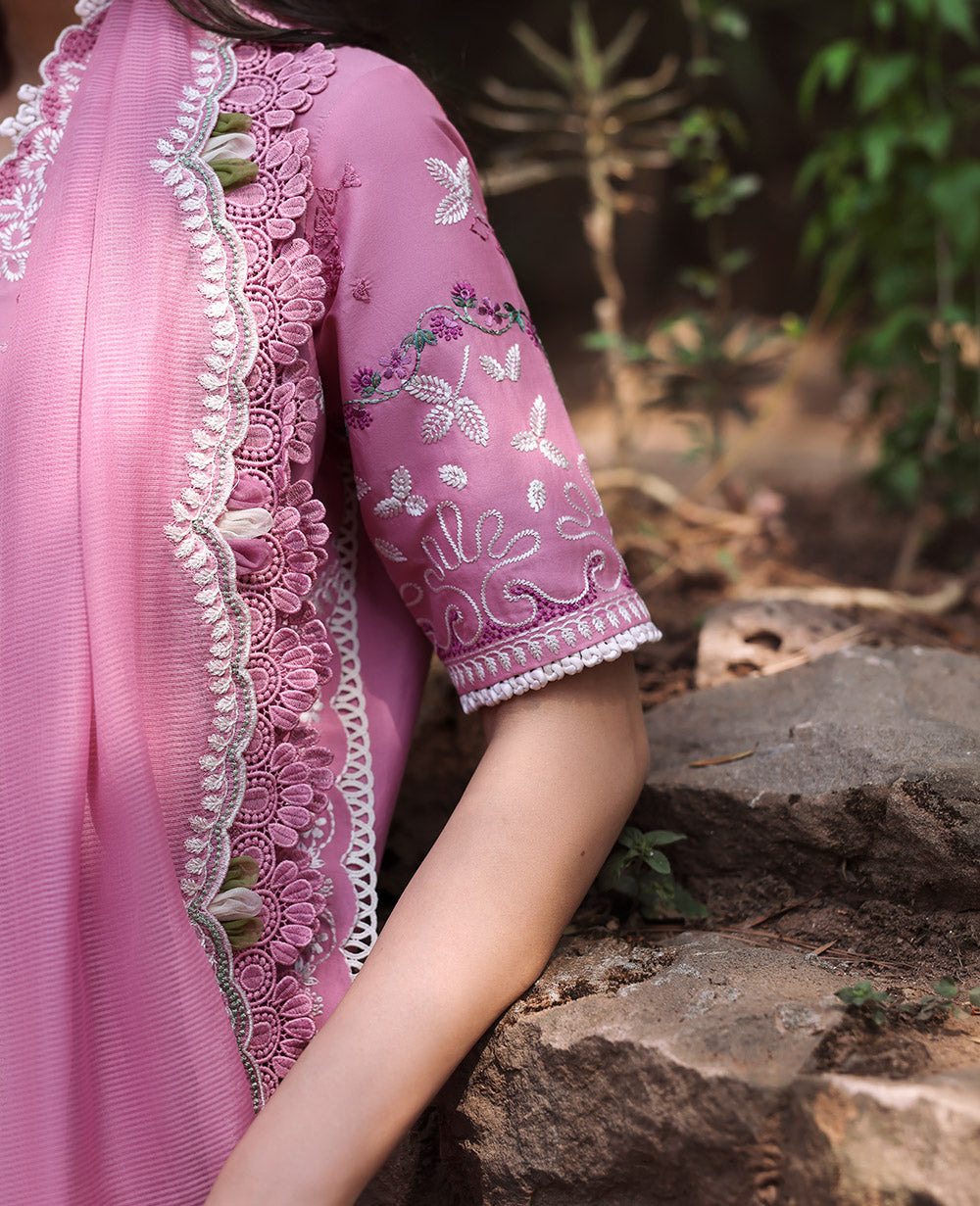 Republic Womenswear | Talia Luxury Lawn 25 | D8-A - Revaa L Pink Lawn