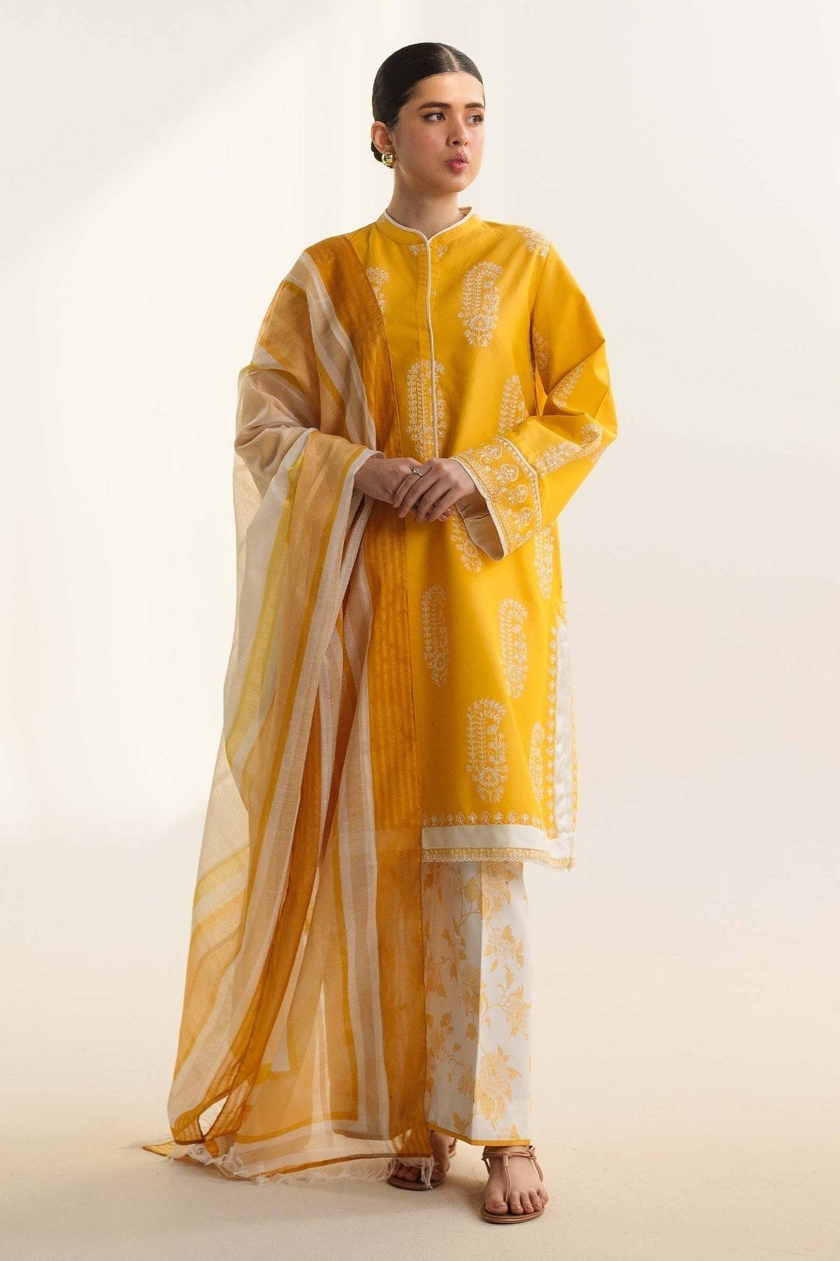 Zara Shahjahan | Coco Lawn Vol 2 | DIARA-4A - Pakistani Designer Dress - by Zara Shahjahan | Type: Luxury - 100% Original at Saira Sultan