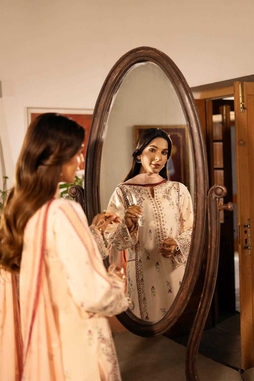 Zarposh | Sajni Lawn 25 | Gulbano XL Peach Lawn