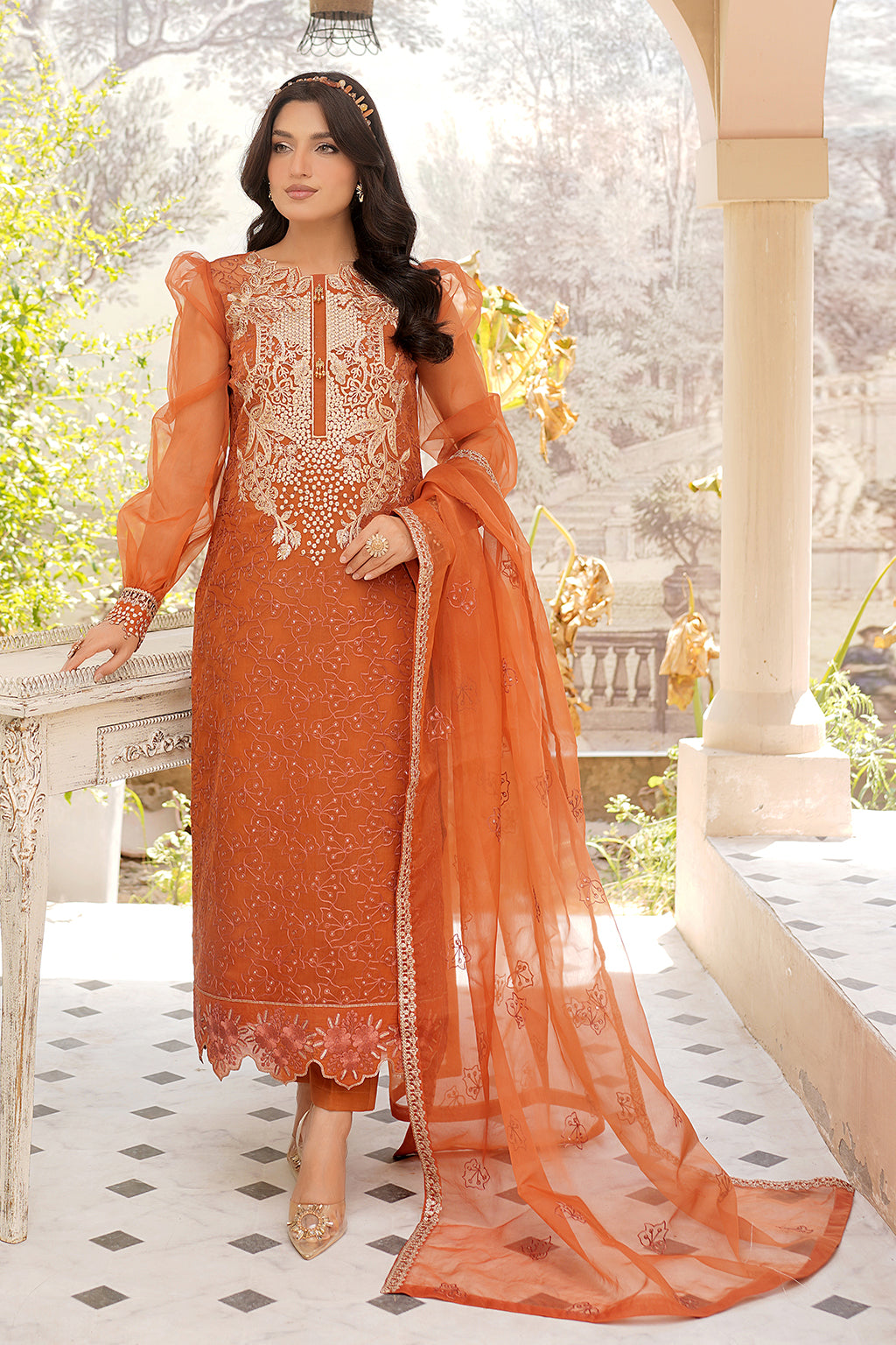 Maryams | Luxury Pret | M-1202 - Pakistani Designer Dress - by Maryams | Type: Luxury - 100% Original at Saira Sultan