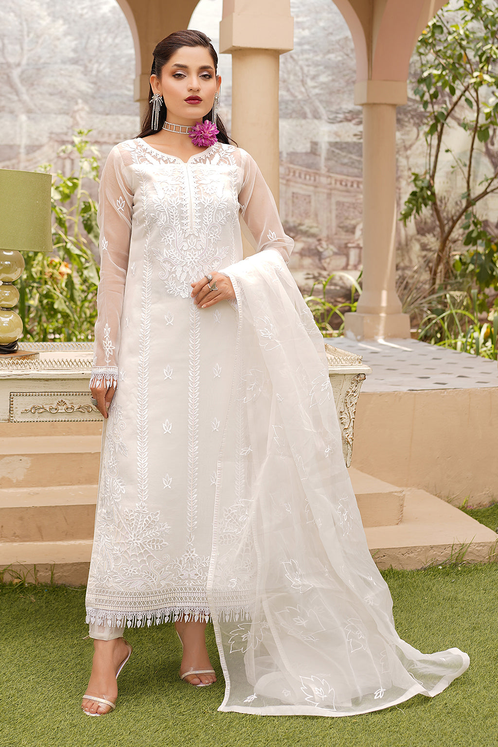 Maryams | Luxury Pret | M-1203 - Pakistani Designer Dress - by Maryams | Type: Luxury - 100% Original at Saira Sultan
