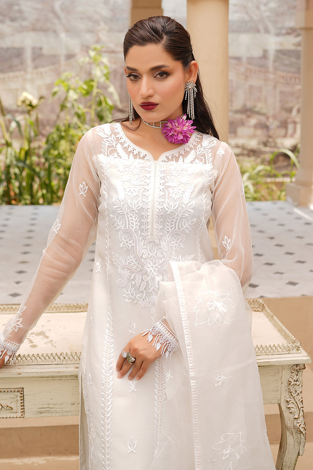 Maryams | Luxury Pret | M-1203 - Pakistani Designer Dress - by Maryams | Type: Luxury - 100% Original at Saira Sultan