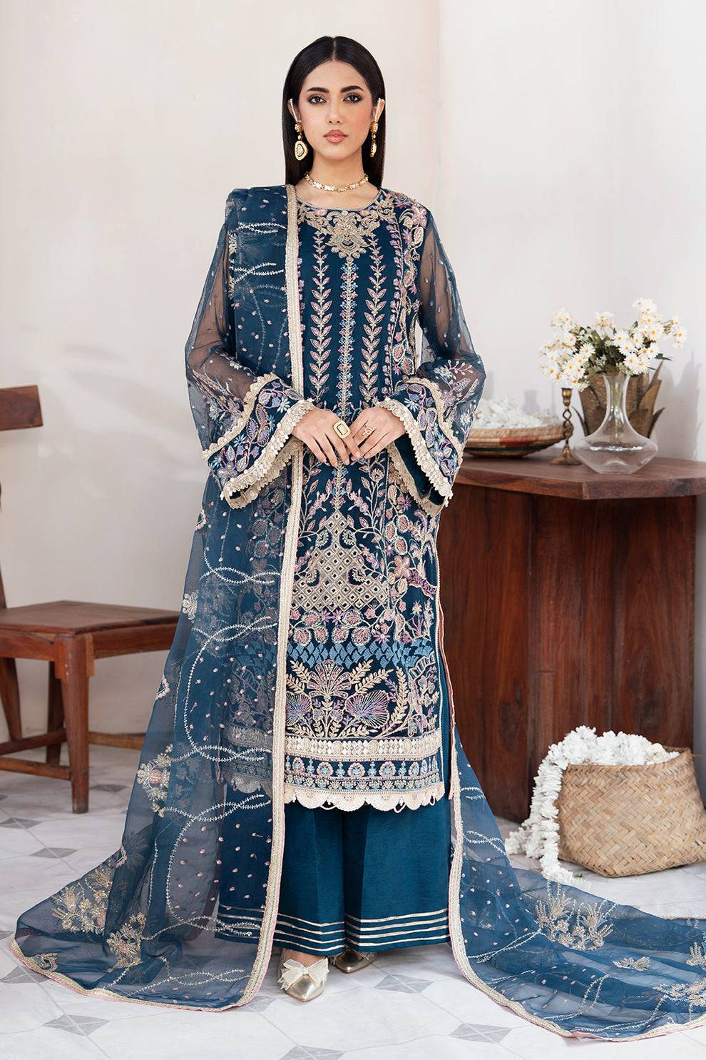 Avyana | Nazeen Festive Edit | Zaira - Pakistani Designer Dress - by Avyana | Type: Luxury - 100% Original at Saira Sultan