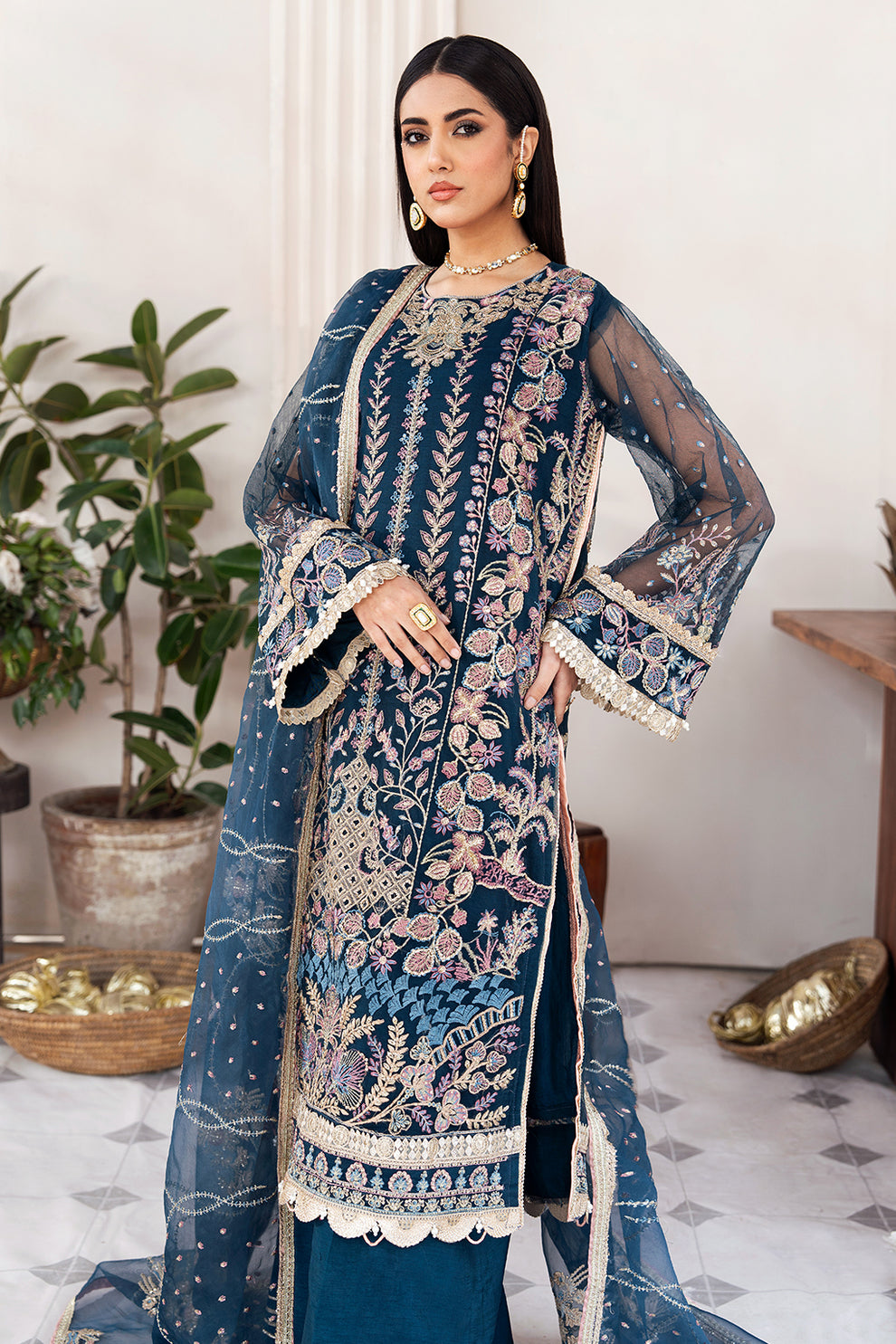 Avyana | Nazeen Festive Edit | Zaira - Pakistani Designer Dress - by Avyana | Type: Luxury - 100% Original at Saira Sultan