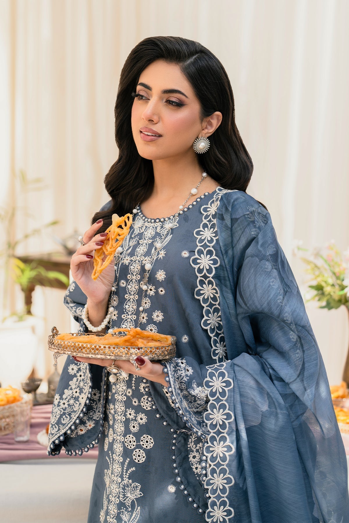 Zarif | Lamhay Luxury Eid Lawn 25 | 06 SAFAH M Blue Gray Lawn