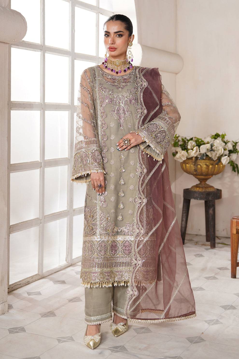 Avyana | Nazeen Festive Edit | Inara - Pakistani Designer Dress - by Avyana | Type: Luxury - 100% Original at Saira Sultan