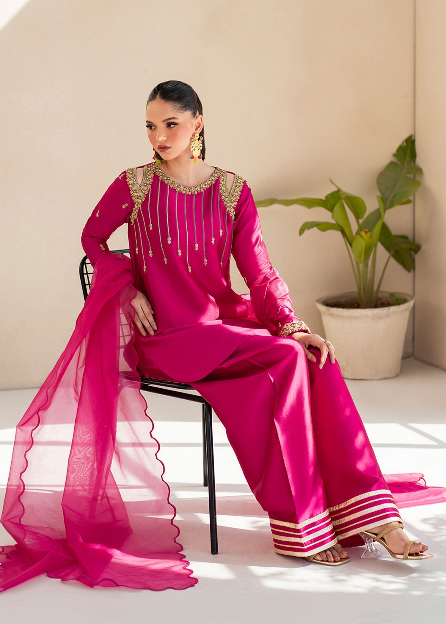 Dastoor | Maahi Luxury Pret 25 | Fuchsia Rose L Hot Pink Tissue Silk