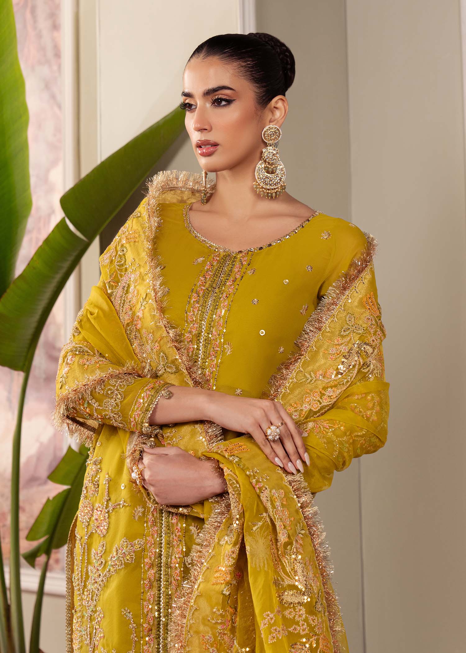 Dastoor | Airah Festive 25 | Serenity L Golden Organza