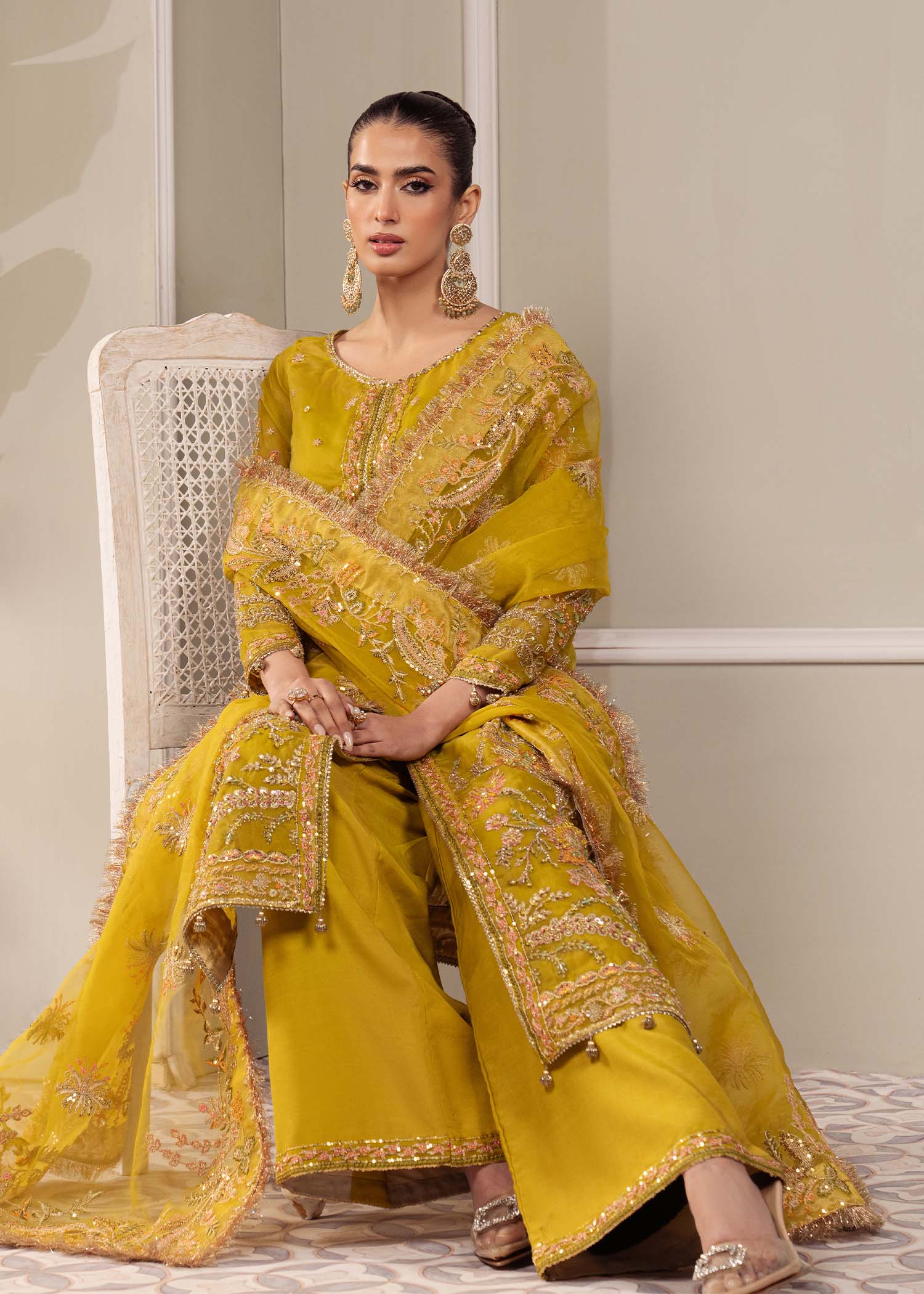 Dastoor | Airah Festive 25 | Serenity M Golden Organza