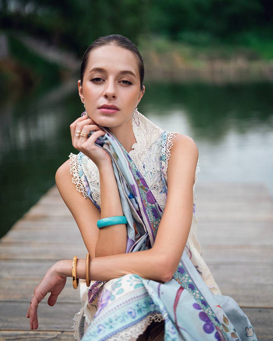 Roheenaz | Garden Veal Printed Lawn 25 | Bloom Glimmer - Pakistani Designer Dress - by Roheenaz | Type: Ladies Clothes - 100% Original at Saira Sultan