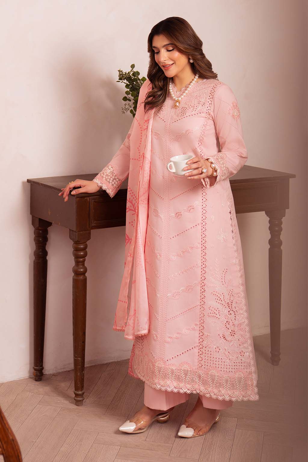 Neeshay | Symphony Luxury Lawn | GLINT XS Pink Lawn