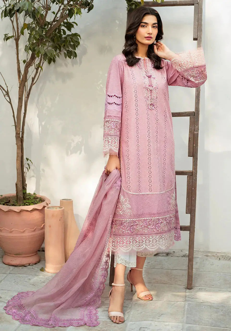 Zarqash | Belle Ame 24 | BL 003 La Rose - Pakistani Designer Dress - by Zarqash | Type: Luxury - 100% Original at Saira Sultan
