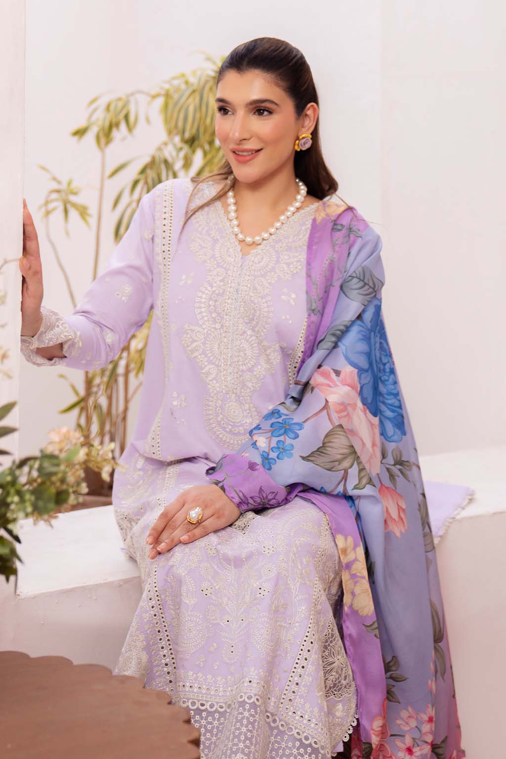 Neeshay | Symphony Luxury Lawn | MUSE M Light Lavender Lawn