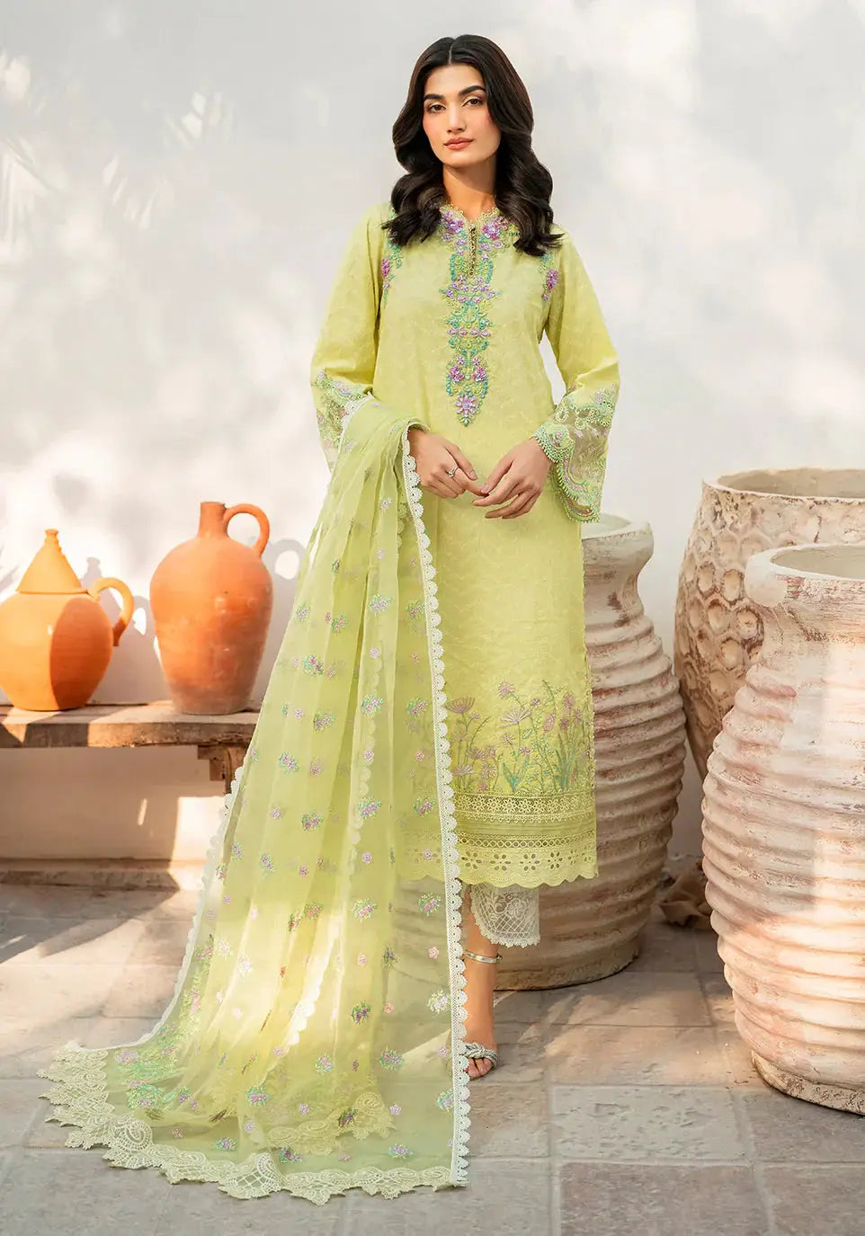 Zarqash | Belle Ame 24 | BL 001 Ziana - Pakistani Designer Dress - by Zarqash | Type: Luxury - 100% Original at Saira Sultan