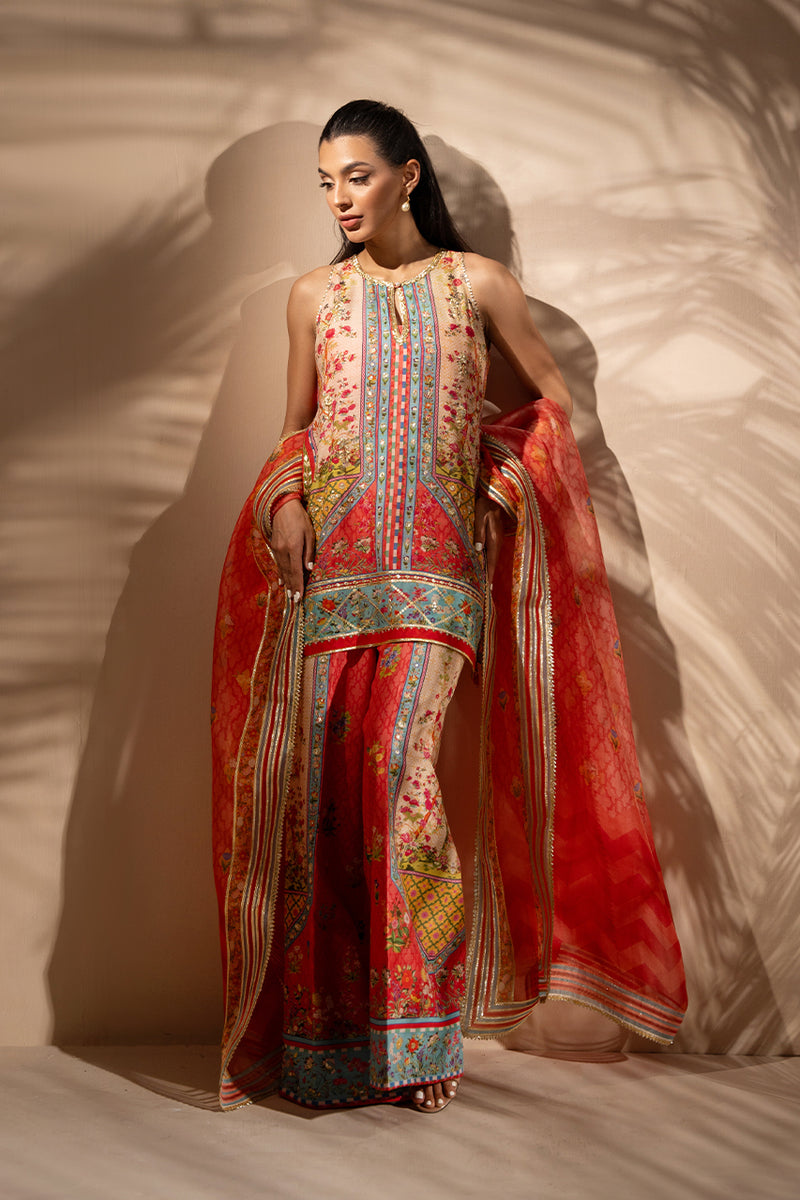 Sania Maskatiya | Mirra Luxury Pret 25 | Zella - Pakistani Designer Dress - by Sania Maskatiya - Type : Ladies Clothes - 100% Original at Saira Sultan