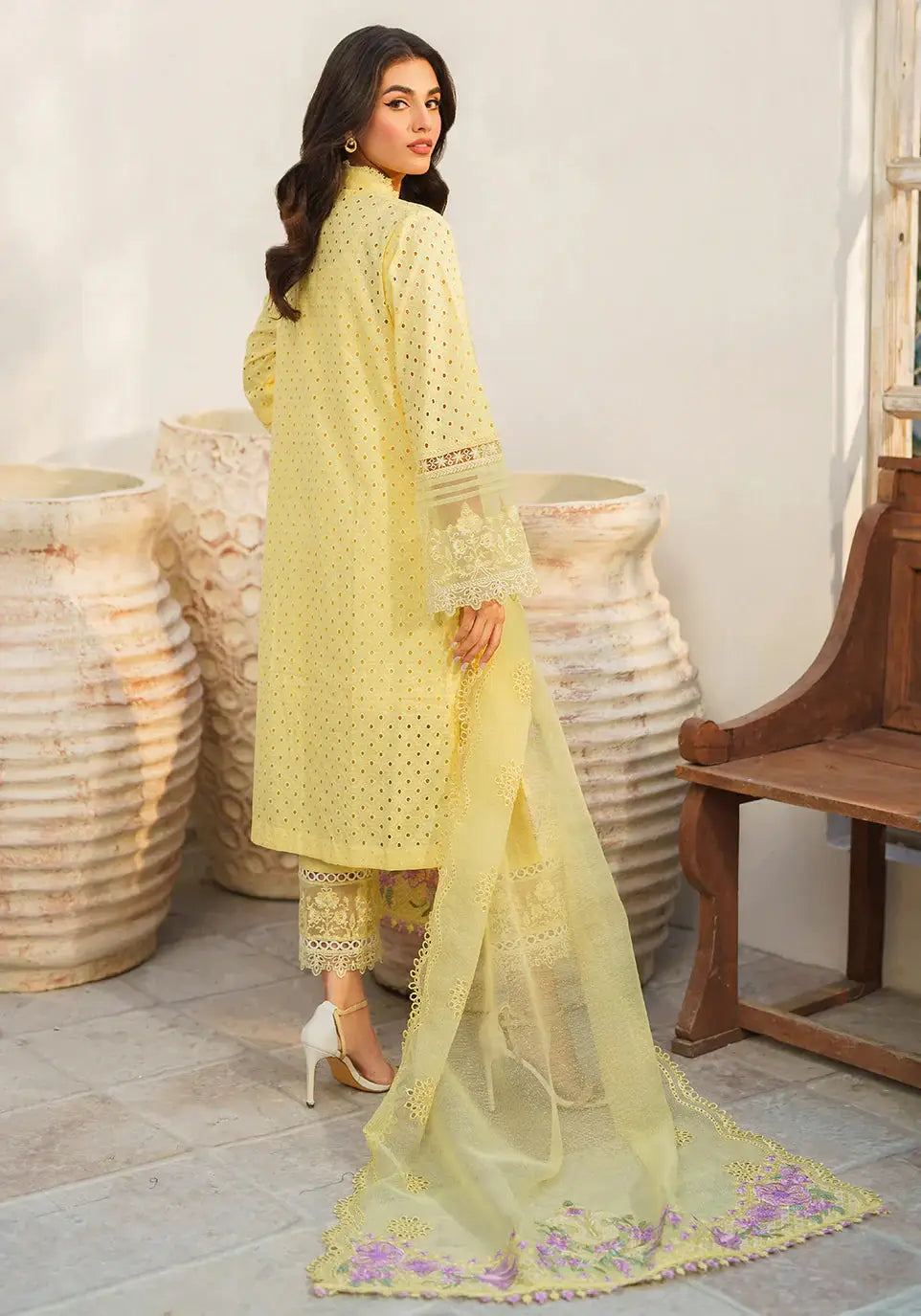 Zarqash | Belle Ame 24 | BL004 Belles Fleurs - Pakistani Designer Dress - by Zarqash | Type: Luxury - 100% Original at Saira Sultan