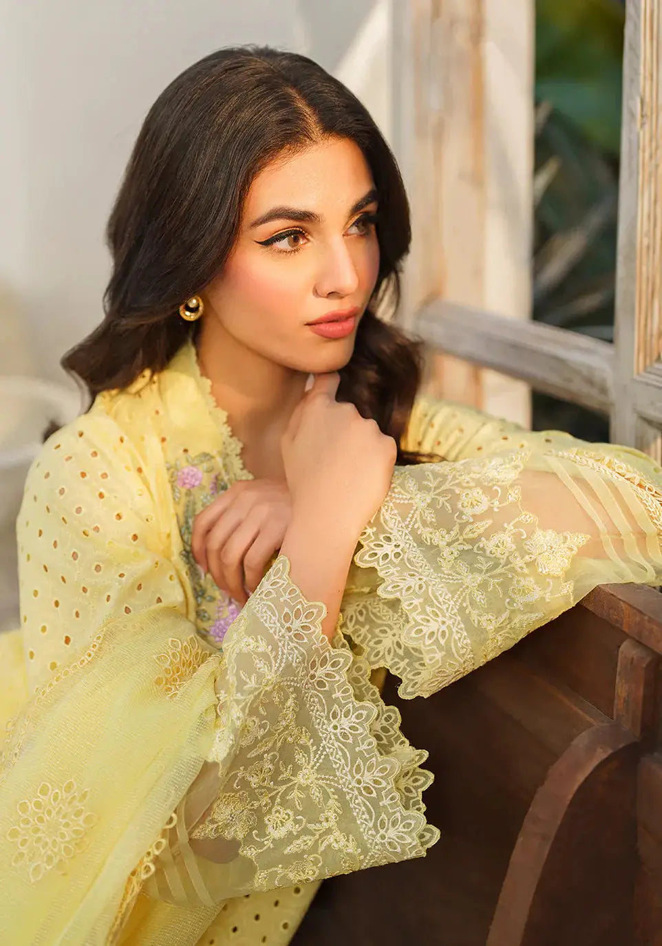 Zarqash | Belle Ame 24 | BL004 Belles Fleurs - Pakistani Designer Dress - by Zarqash | Type: Luxury - 100% Original at Saira Sultan